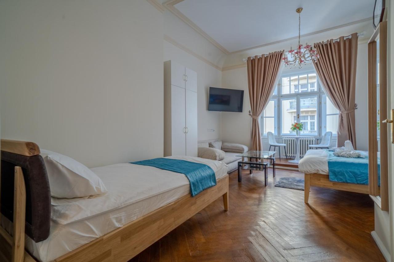 Exclusive Apartment With A View Of Prague Castle And Vltava River Kültér fotó
